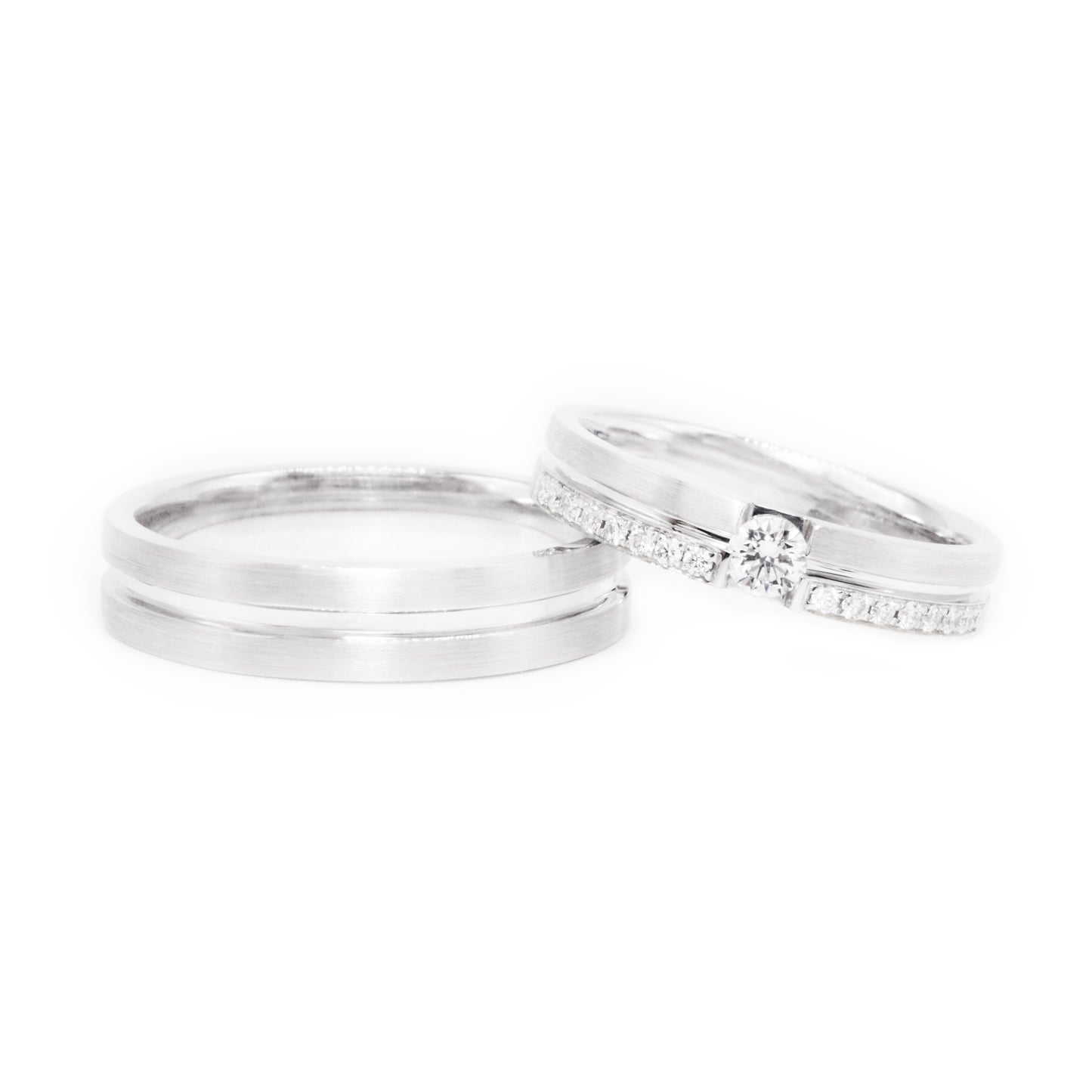 18 carat white gold Signature Soul Mate wedding band set