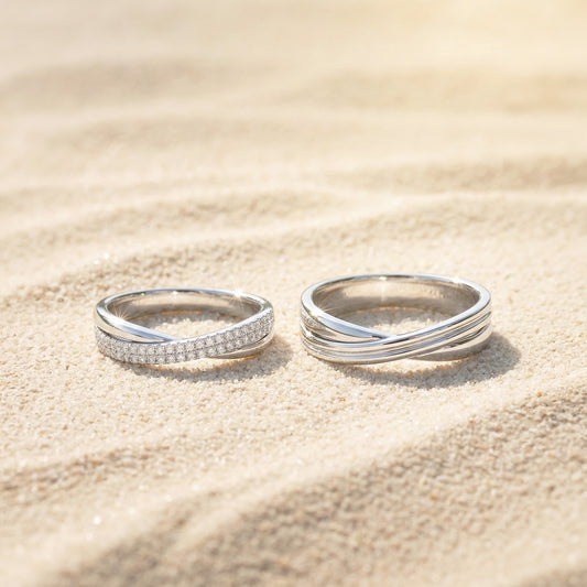 18 carat white gold Signature "Alier" wedding band set