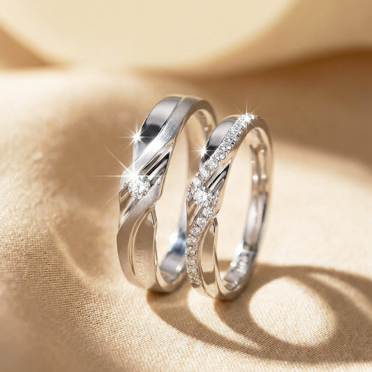 18 carat white-gold Signature "Cherish" wedding band