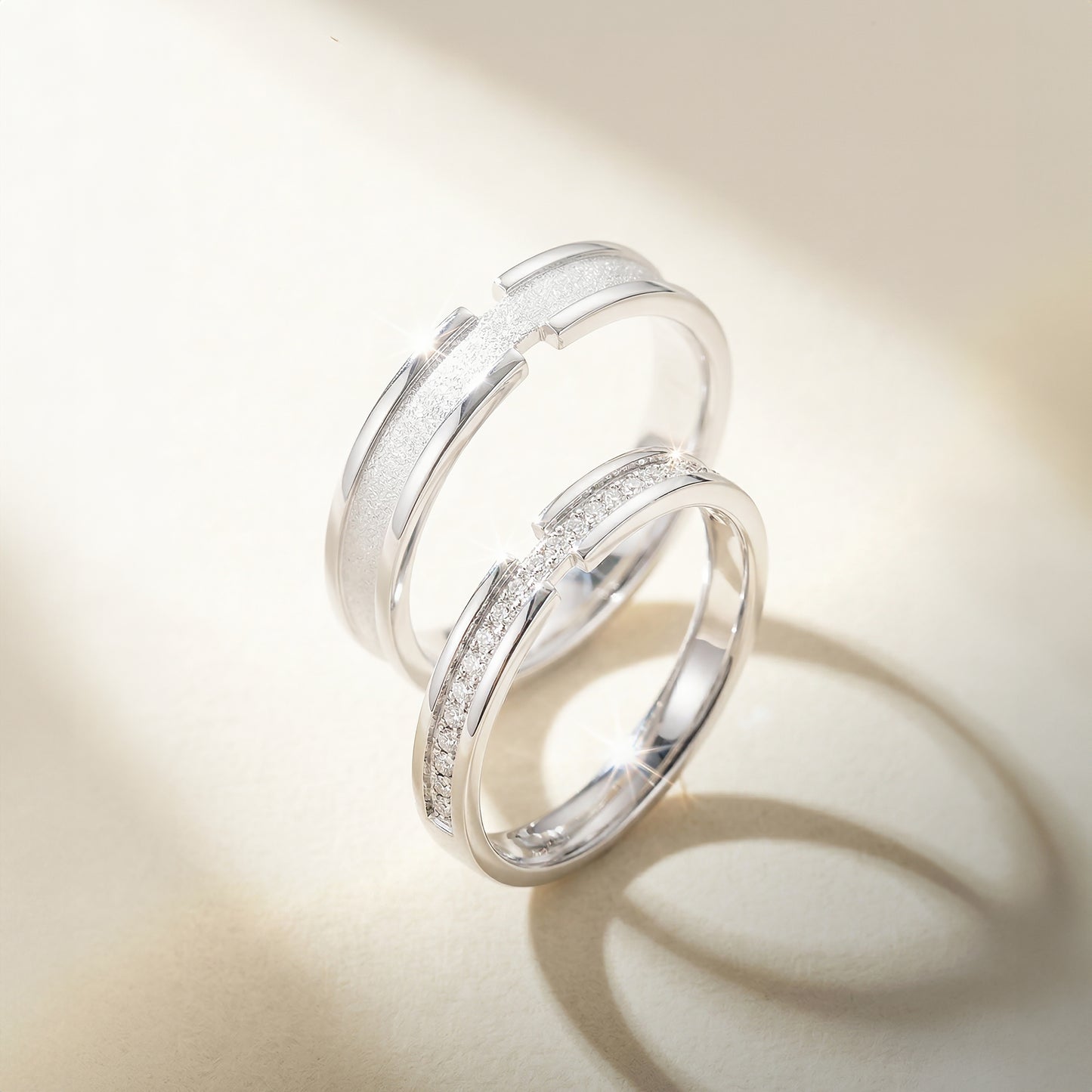 18 carat white gold Signature "Haute" wedding band set